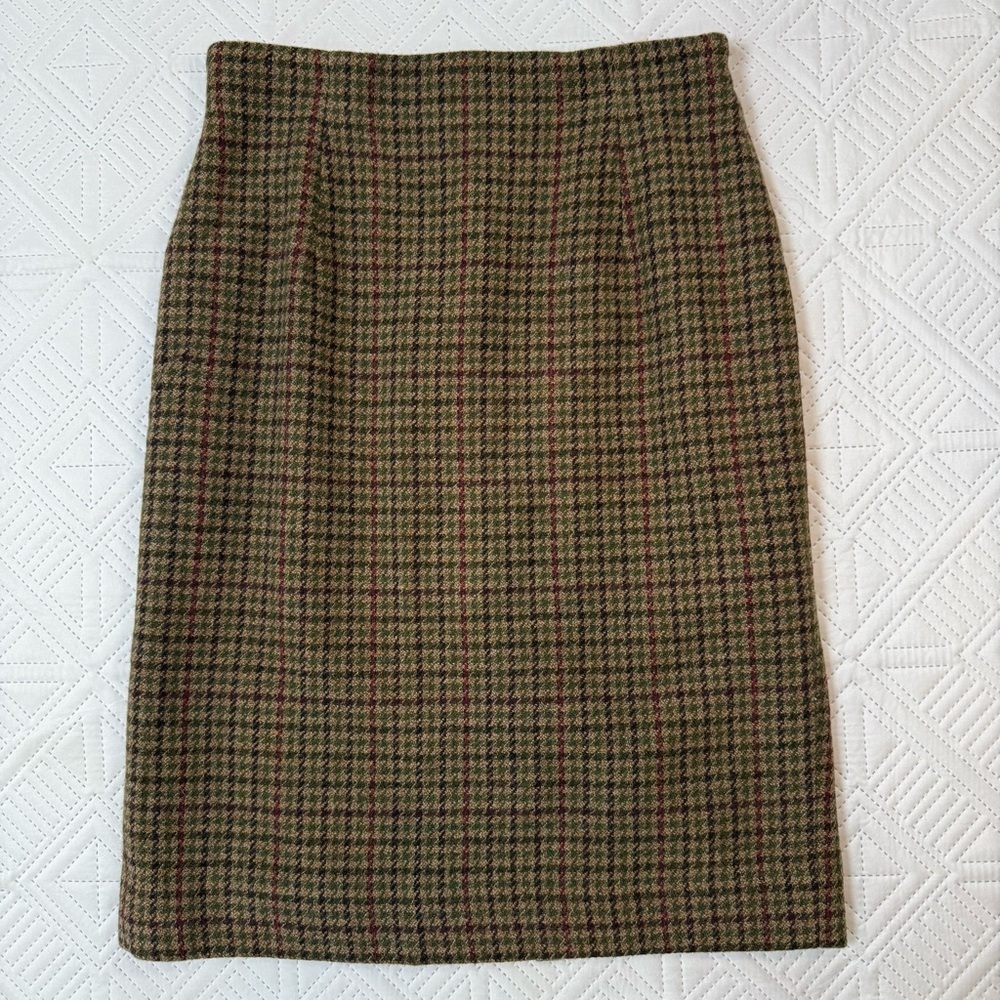Ralph Lauren Olive Green Plaid Pencil Skirt with Subtle Burgundy Accents